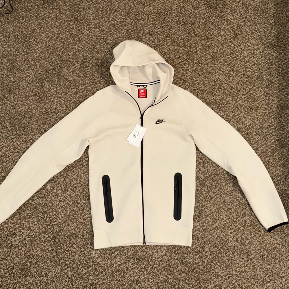 Nike Tech Fleece